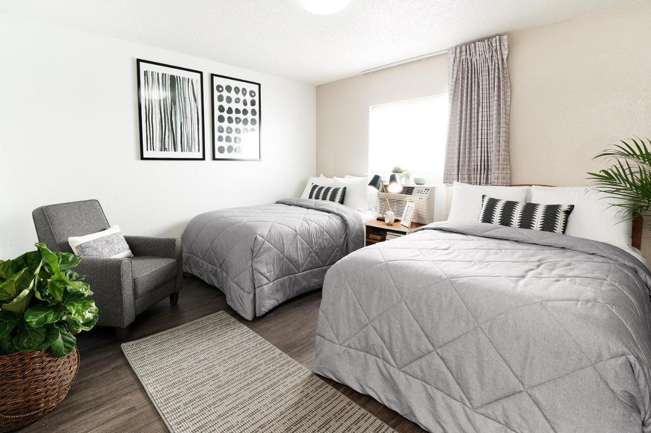 Intown Suites Extended Stay West Palm Beach Fl - Military Trail Rd Extérieur photo